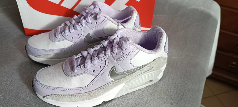 (r. Eur 38-24 cm) Nike Air Max 90 White Violet Frost CD6864,-123