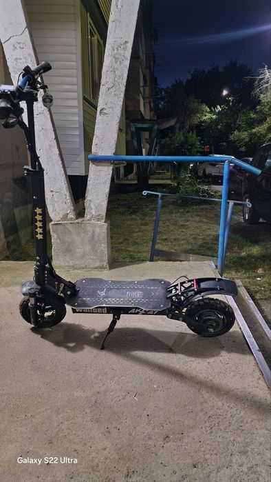 Like Bike solo електросамокат