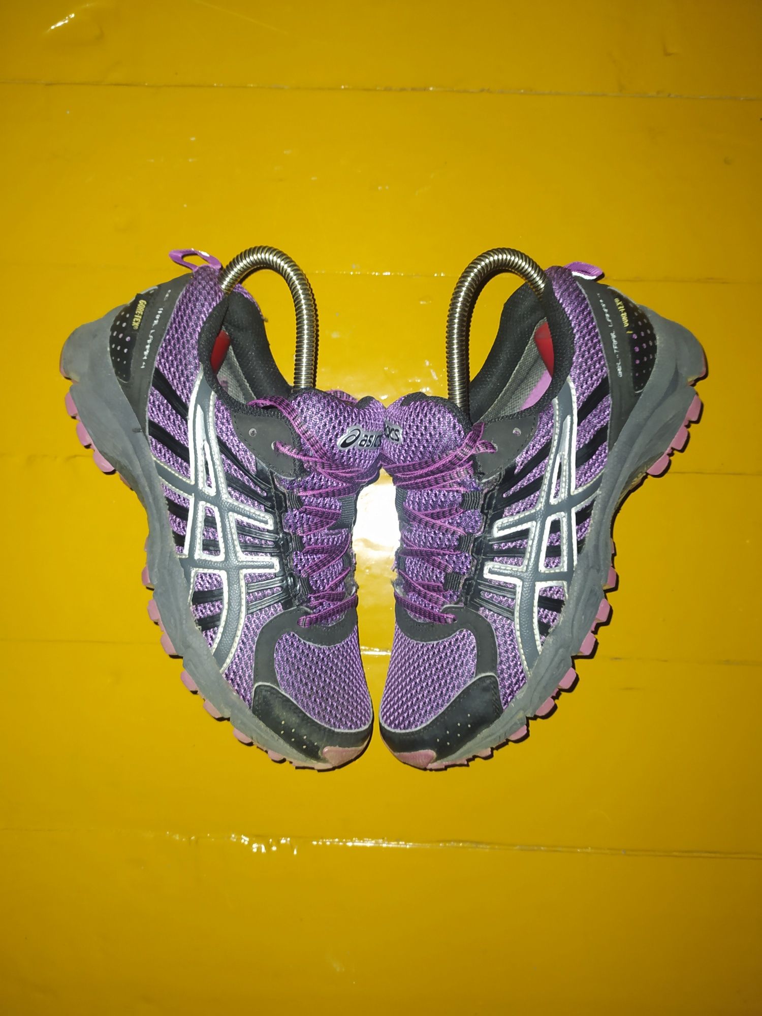 Женские беговые кроссовки asics gel-trail lahar 4 gore tex / 37/23см: 800 грн. - Кросівки бігу Дніпро на Olx