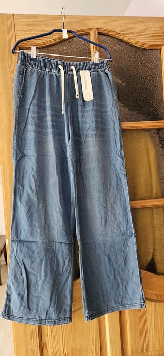 Spodnie jeansowe letnie