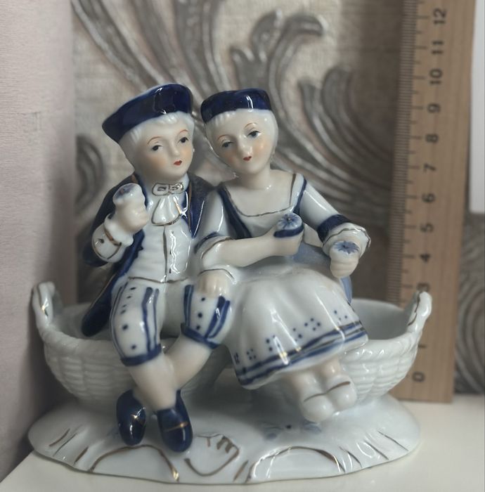 Статуэтки фарфоровые в идеальном состоянии