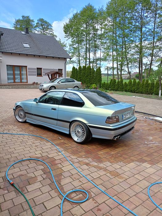 BMW E36 coupe 323i M pakiet Vin seria 3