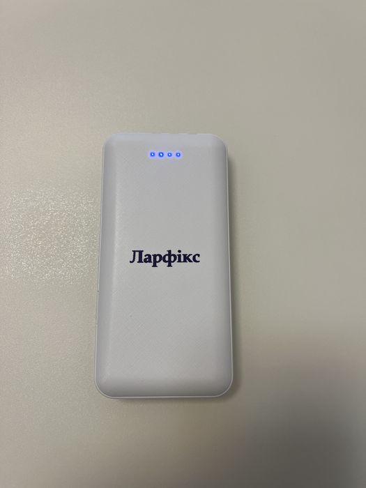 Павер банк, Мобільна батарея Optima 10 000