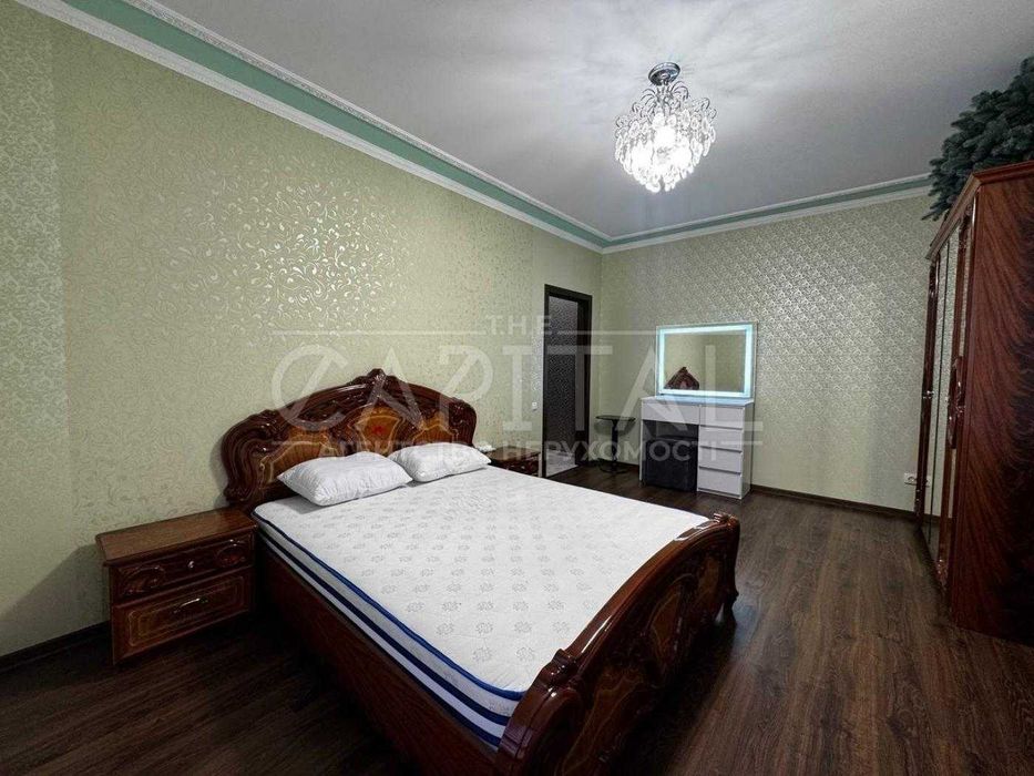 Apartment in Kyiv - View 5