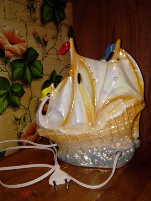 Фарфоровый Светильник ночник Корабль. Парусник., ГДР