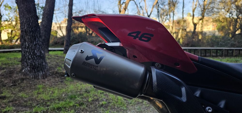 Ducati Panigale v4s exclusiva