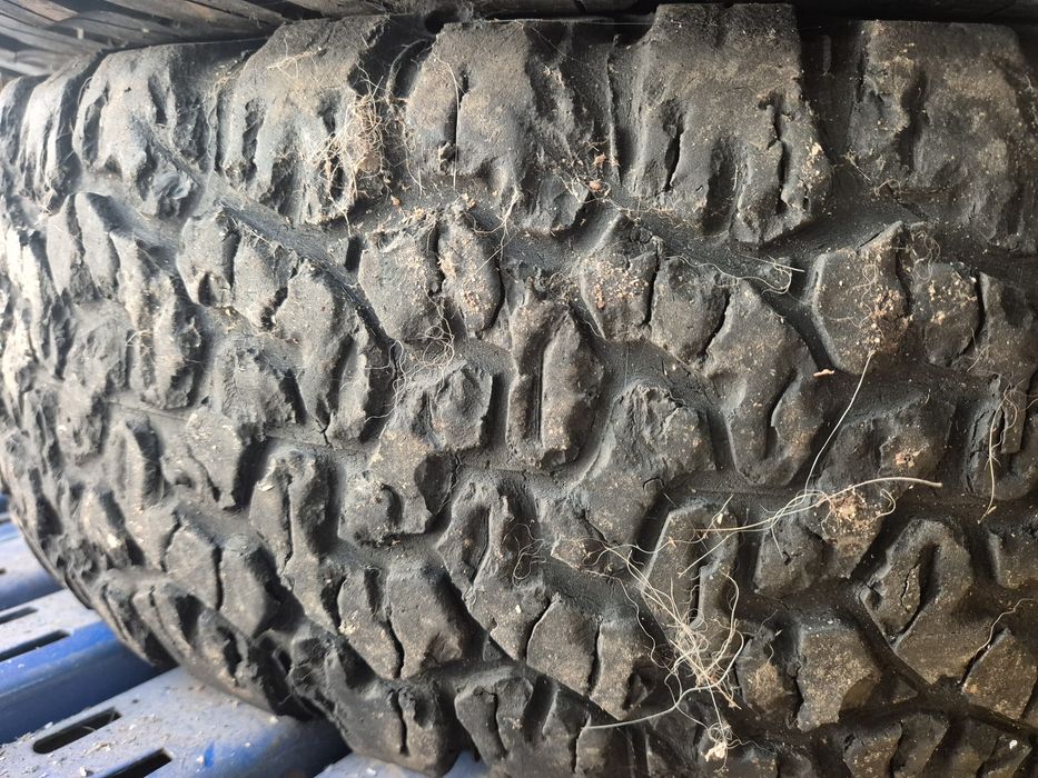 4 Bfgoodrich AT 235/85 R16