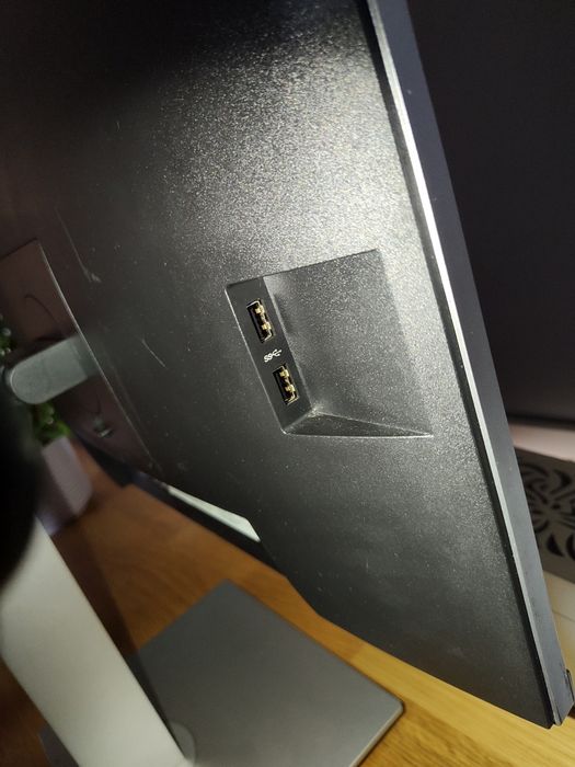 Monitor HP E5 | Excelente estado | Funciona perfeitamente