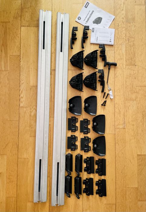 Barras de tejadilho e suportes Thule