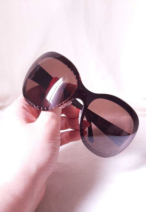 Óculos de sol castanhos - Chanel