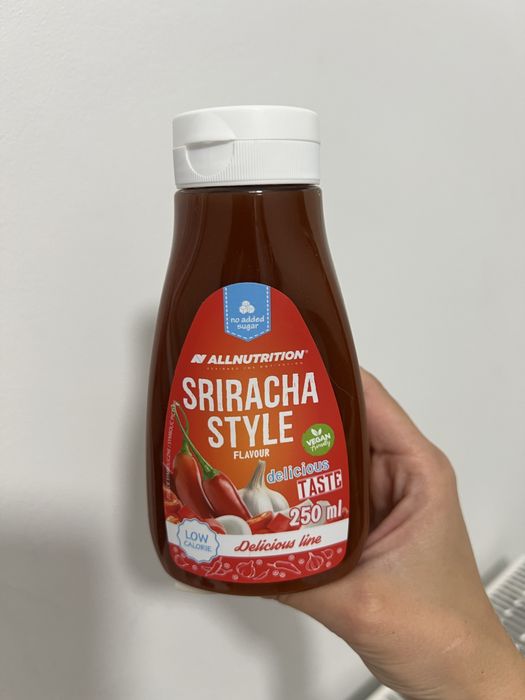 Sos sriracha allnutrition