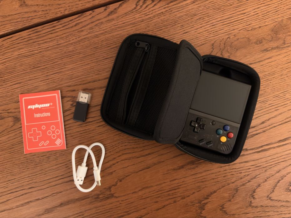 Miyoo Mini Plus - como novo