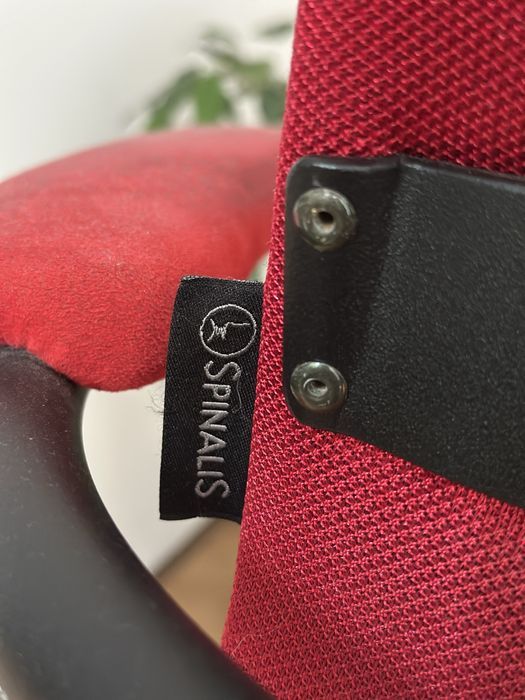 Krzesło biurowe ergonomiczne czerwone Spinalis Spider aktywne siedzisko sprawne 100%