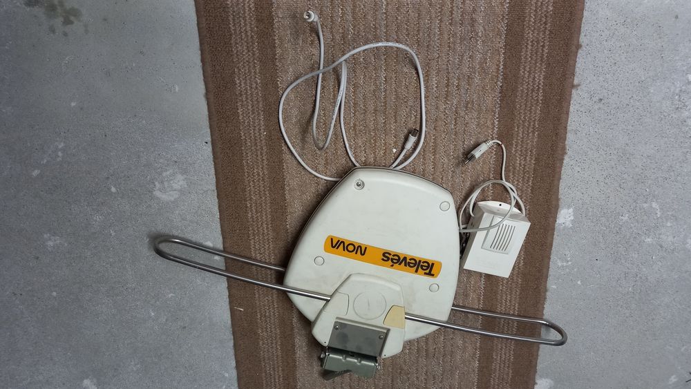 Antena televés para caravanas