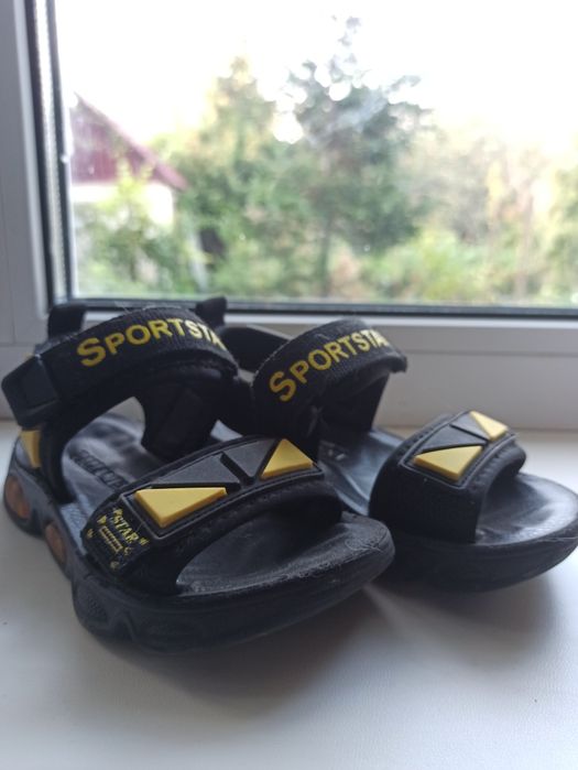 Босоніжки/сандалі на хлопчика