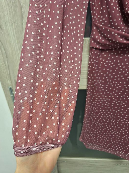 Fioletowa sukienka w kropki rozm M Reserved