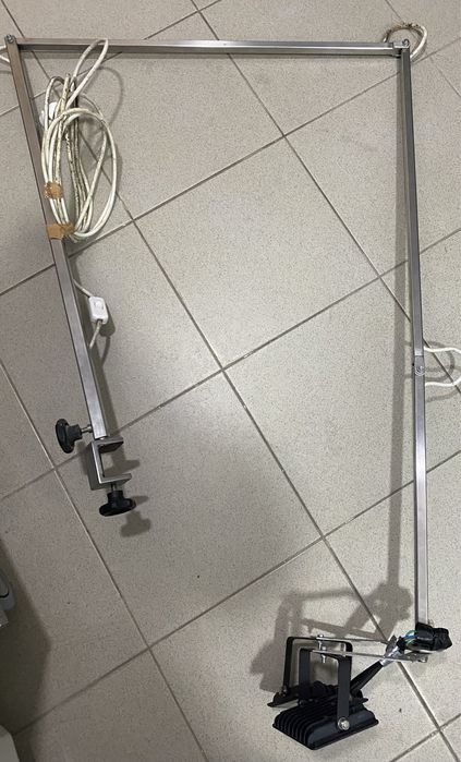 Candeeiro de bancada em inox
