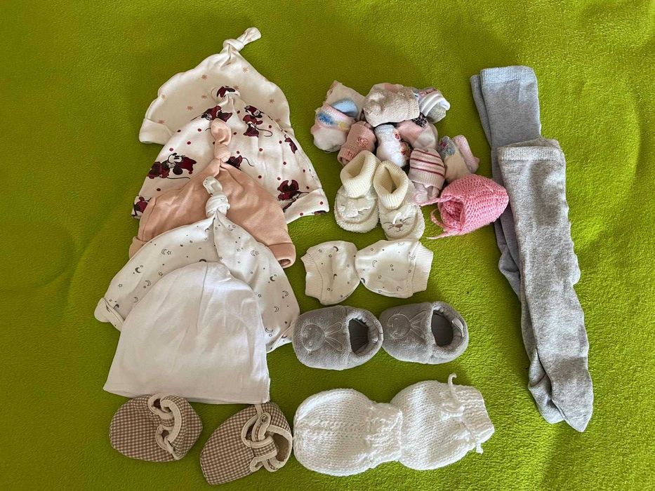 Roupinha Bebé (menina) 1 mês – Lote 23 peças