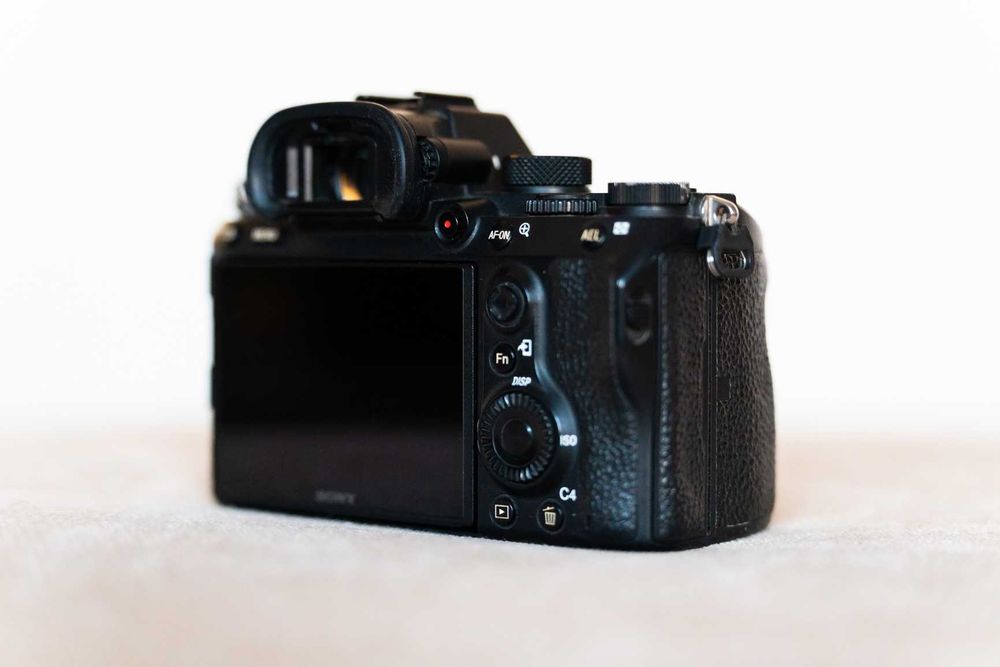 Sony A7 III + cage Smallrig