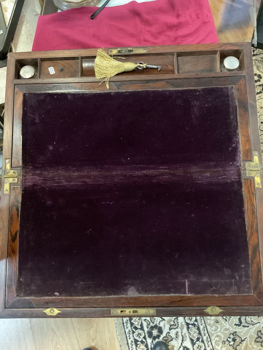 Caixa escritório inglês grande trabalhada 50x26x18  cm embutidos