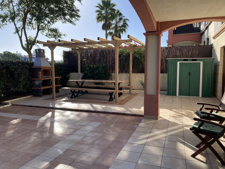 Apartamento t2, com piscina para ferias no Algarve