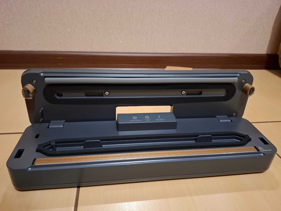 Вакууматор Electrolux