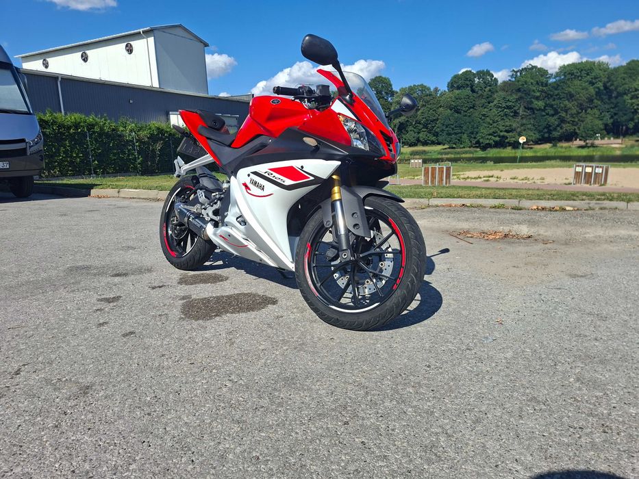 Yamaha Yzf r 125 2015 ABS Niski Przebieg