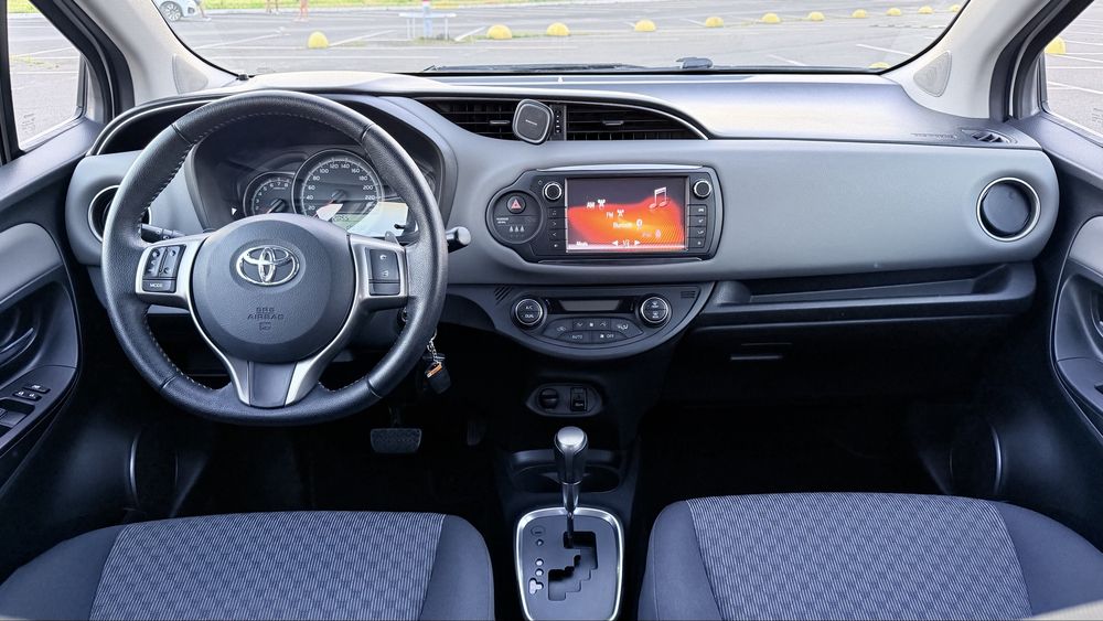 Продам Toyota Yaris