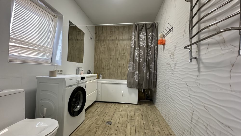 Продаж  будинку з капітальним ремонтом