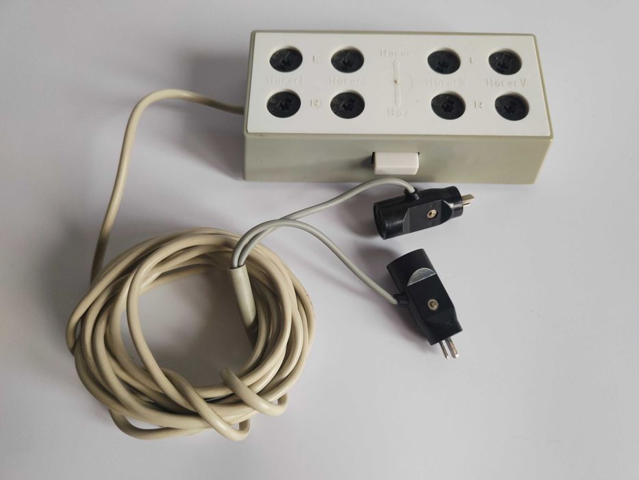 Przełącznik kolumn głośnikowych vintage DIN Stereo-A-U-Einheit-71