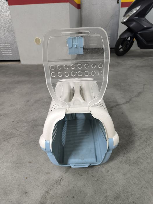 Transportadora para cão ou gato - NOVA nunca usada
