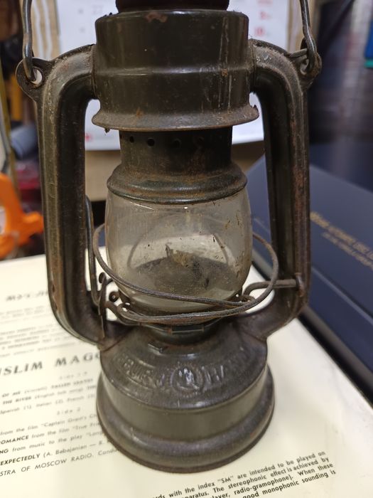 Lampa burzowa feuerhand
