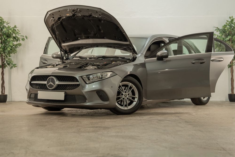 Mercedes A180d Auto ** Desde 279€ Mês**