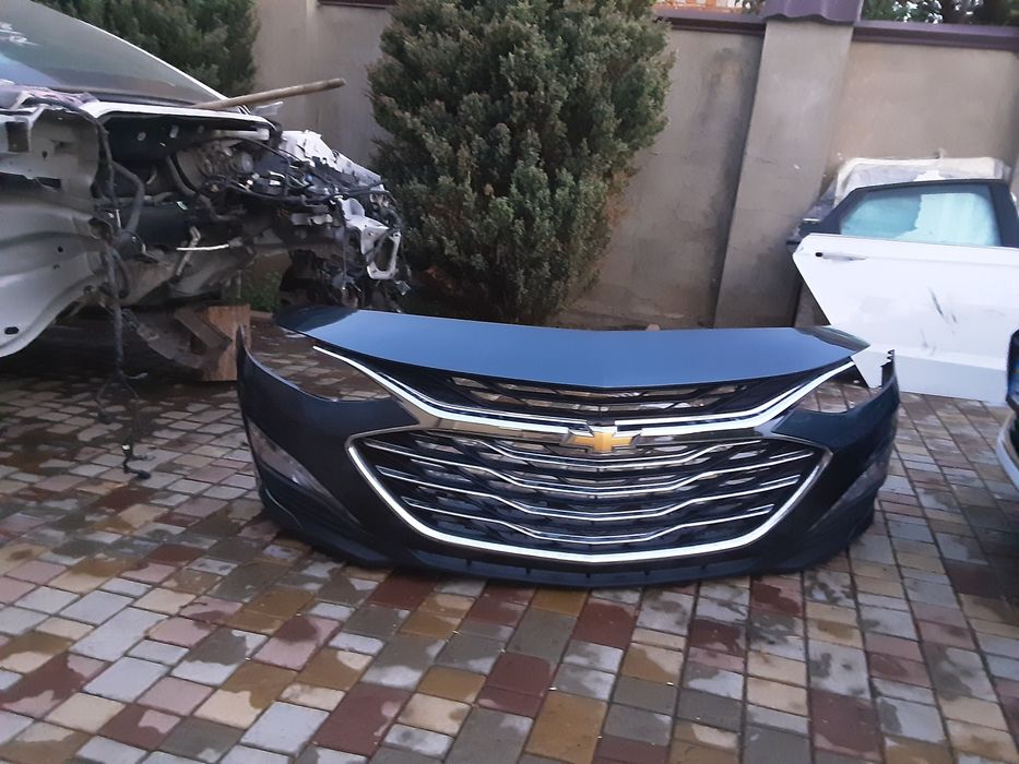chevrolet malibu бампер передний