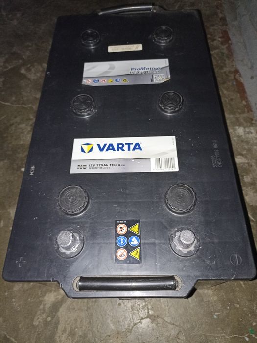 Аккумулятор Varta 12v 220Ah