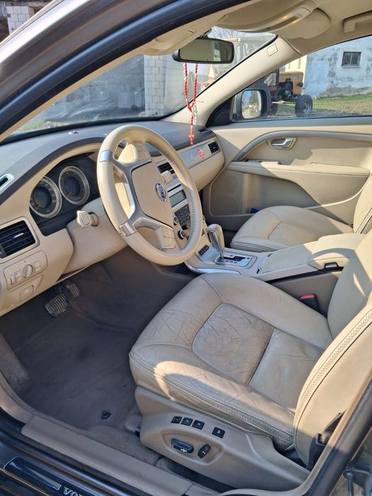 Volvo XC70 Cross Country