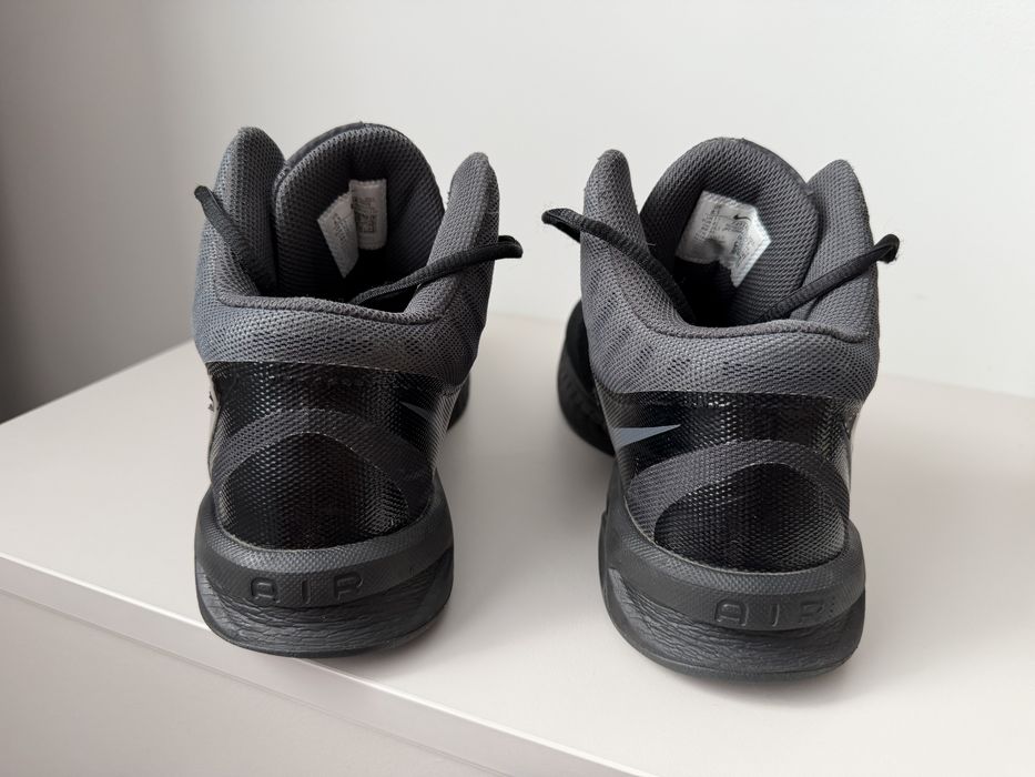 Кросівки nike air visi pro 6