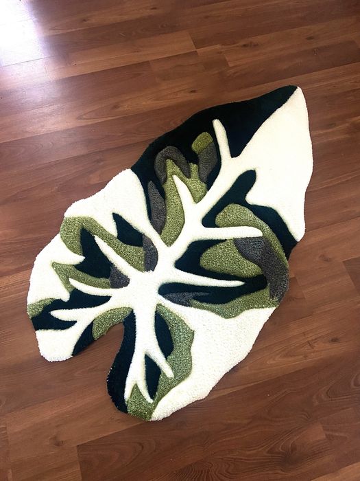 Tapete Alocasia Variegata tufting