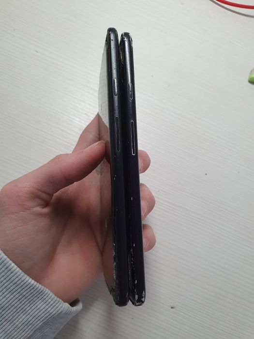 Продам два Google pixel 2 xl