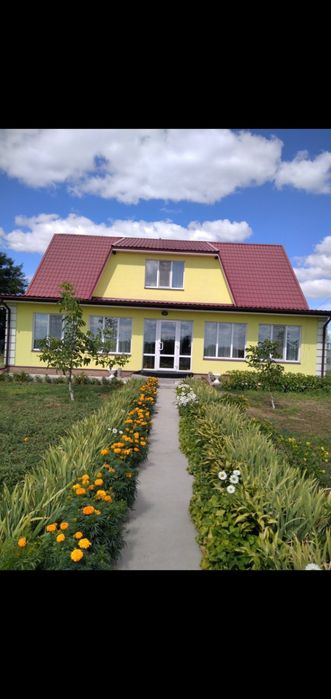 Затишний будинок  Київська обл Бориспільський р-н с.Фарбоване Власник