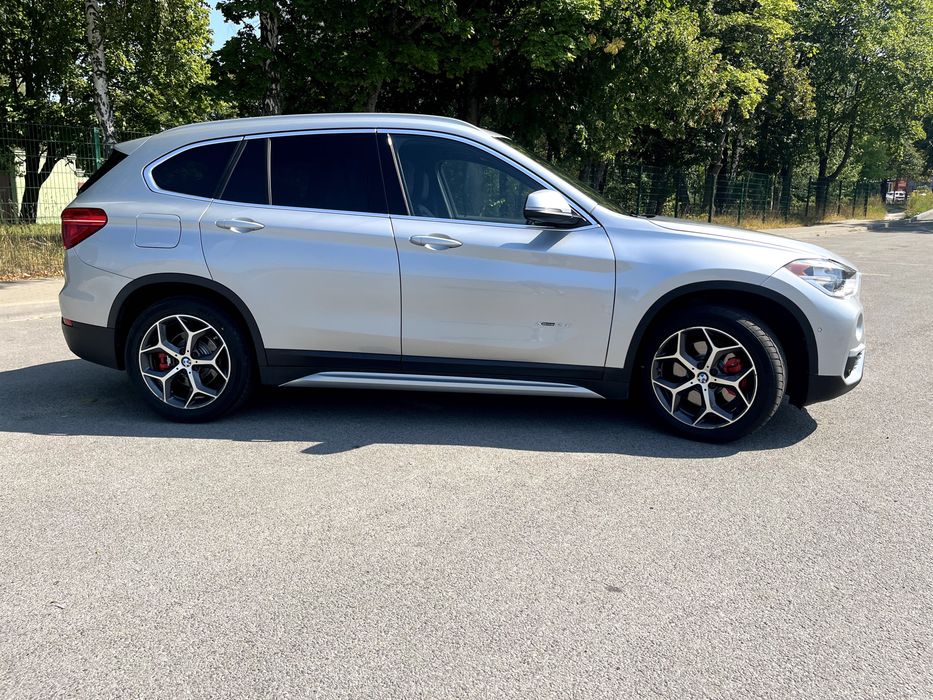 BMW X1 2017 28i xDrive