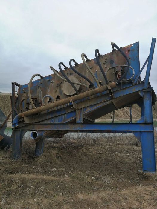 Łęczyca PWE 821  Przesiewacz PWE 821, na mokro