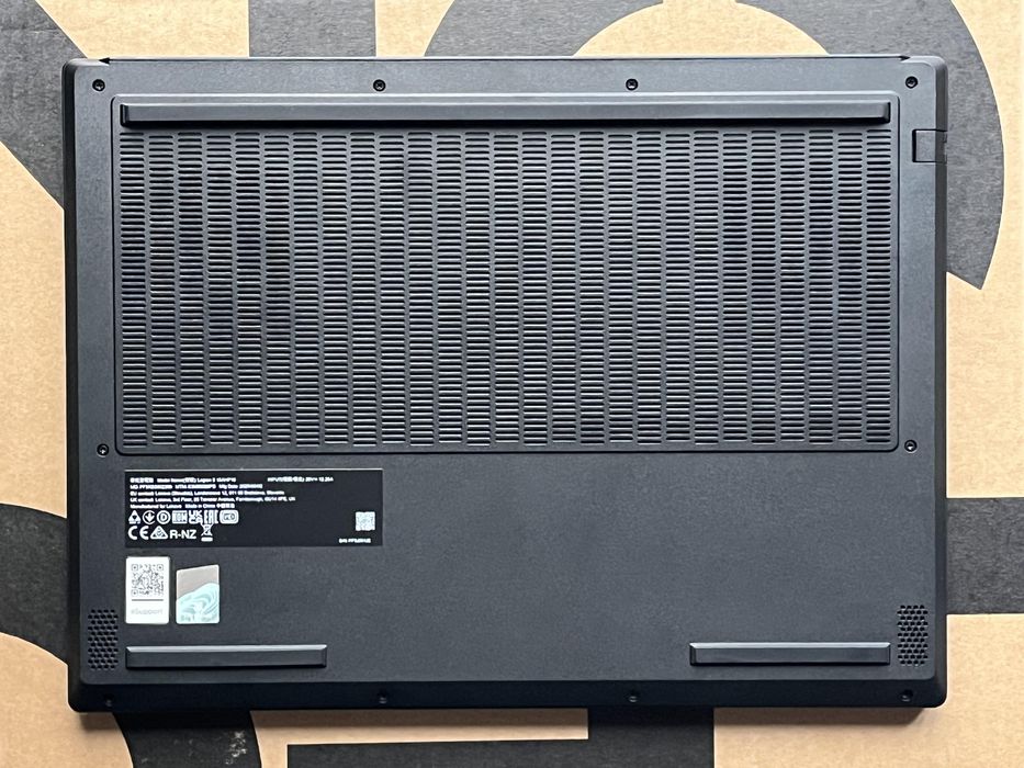 Laptop Gamingowy Lenovo Legion 5 R7 24GB/512 RTX5060 Win11 1 cykl FV