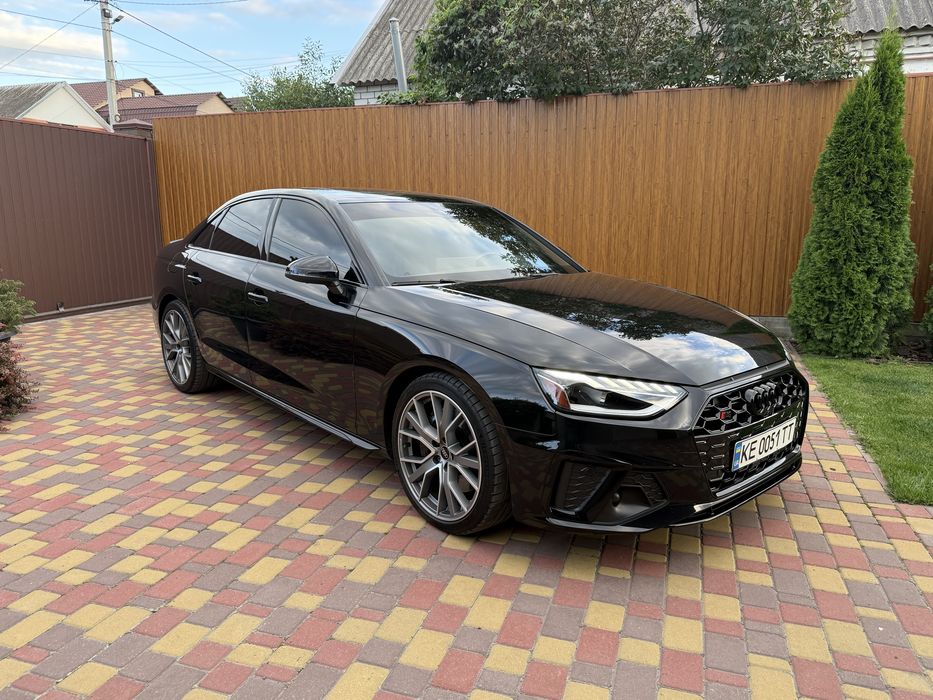 Продам Audi S4 B9 рест