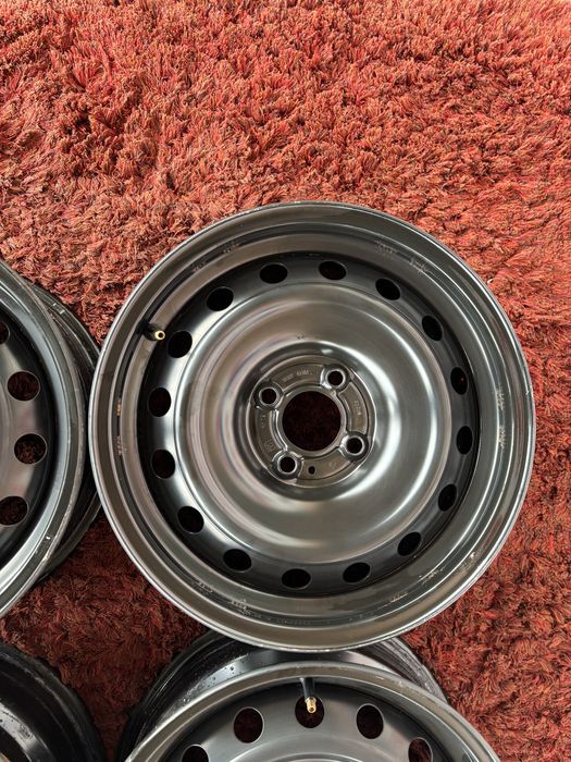 Original Renault Megan Scenik Nissan Note Micra R15 4x100 Dacia Lodgi