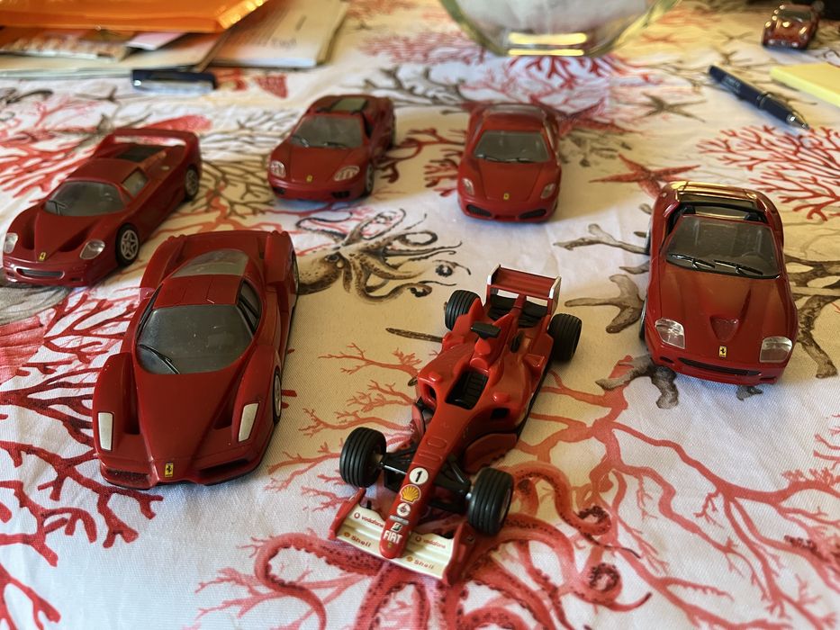 Ferrari Miniaturas Shell V-Power