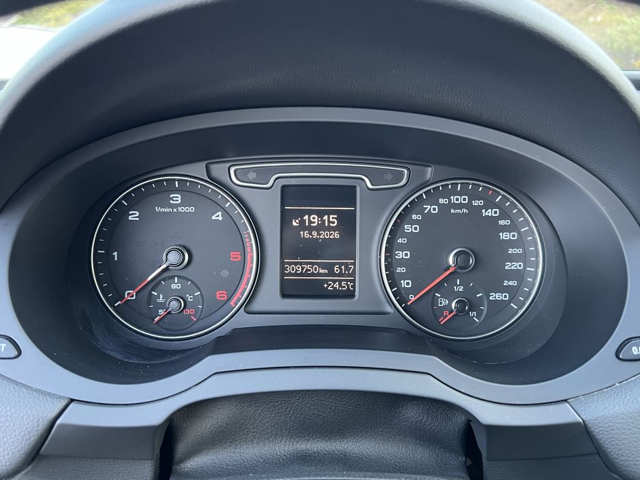 Audi Q3 2.0 TDi Nacional