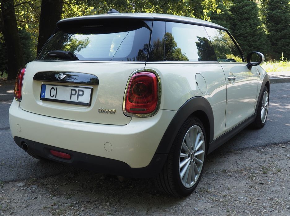 Mini Cooper automático 1.5 gasolina 136 cv , económico, GPS, bancos em couro, estacionamento automático- 194€ mês (sem entrada)