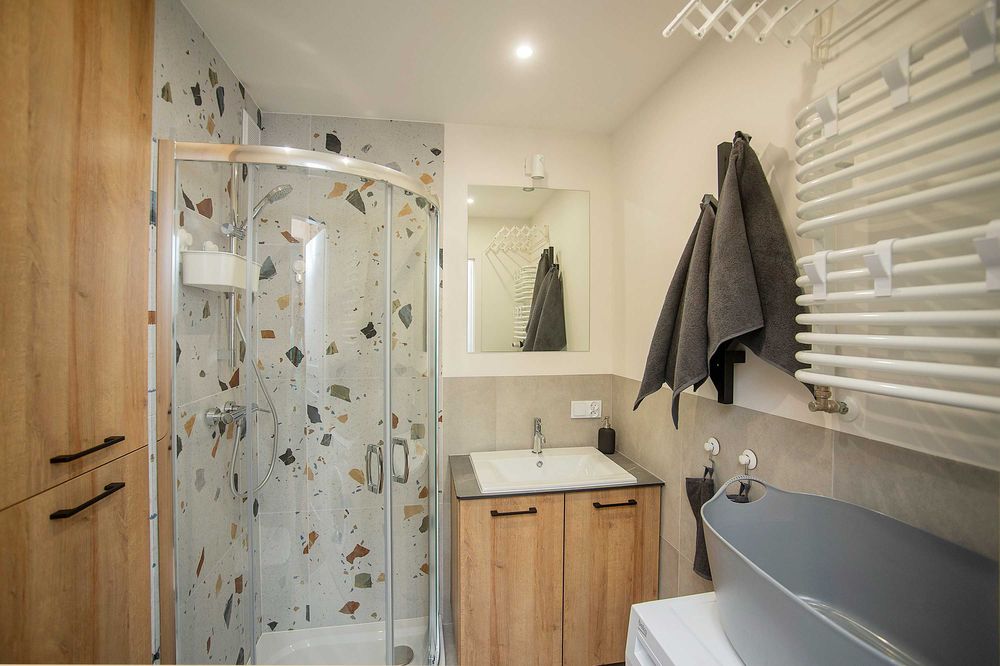 Komfortowe pokoje - blok obok Akademii Bialskiej, czynsz w cenie,