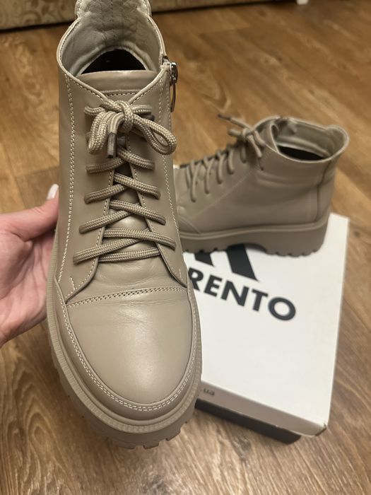 Ботинки жіночі шкіра!